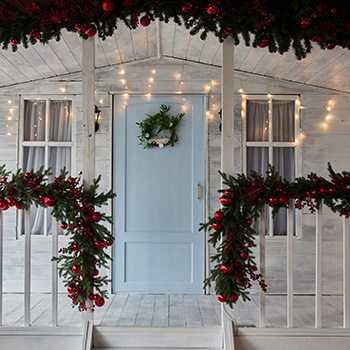 led гирлянда Uniel ULD-B12006-195/TTK Warm White IP44 - пример использования