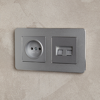 электроустановочные изделия IEK Brite - пример установки