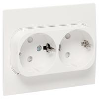 купить Стокгольм белый розетка скрытая 2-мест заземление шторки IP20 в Ухте Стокгольм белый розетка скрытая 2-мест заземление шторки IP20