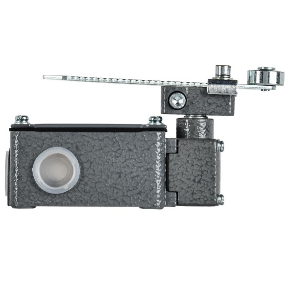 Выключатель концевой рычаг с роликом IP54 15К-21А-291-54 У2.3 IEK регул.по длине полумгновен.действ.