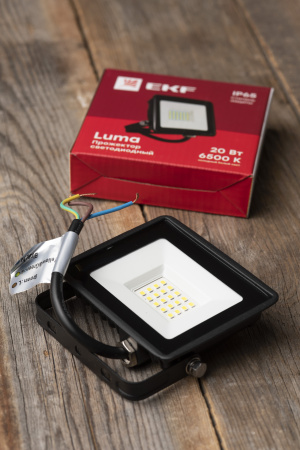 купить Прожектор свд 20Вт 6500К 1600лм черный IP65 110° Luma EKF FLL-3002 в Ухте Прожектор свд 20Вт 6500К 1600лм черный IP65 110° Luma EKF FLL-3002
