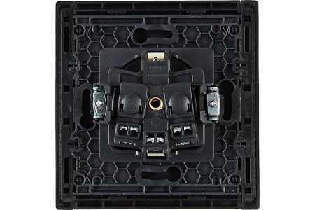 купить Фортепиано черный механизм розетки скрытая 1-мест заземление шторки IP20  в Ухте Фортепиано черный механизм розетки скрытая 1-мест заземление шторки IP20