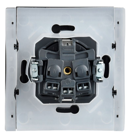 Фортепиано сталь розетка скрытая 1-мест заземление с крышкой шторки IP44 