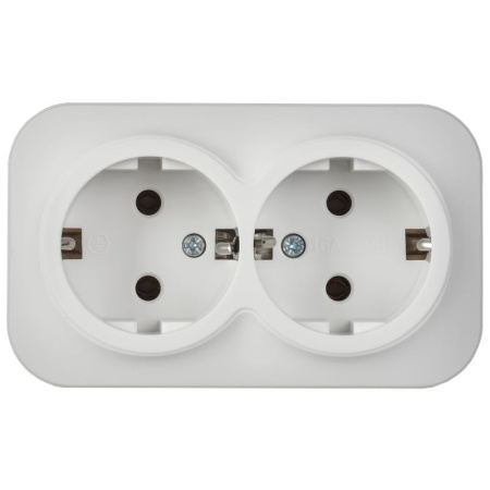 купить Глори белый розетка открытая 2-мест заземление IP20  в Ухте Глори белый розетка открытая 2-мест заземление IP20