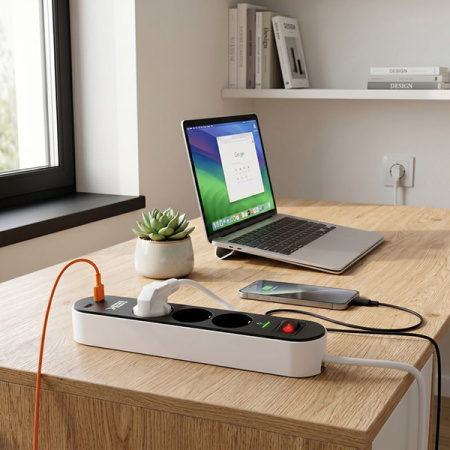 Фильтр сетевой 3-мест 3м ПВС 3*1,5 черный выкл IEK USB A+C